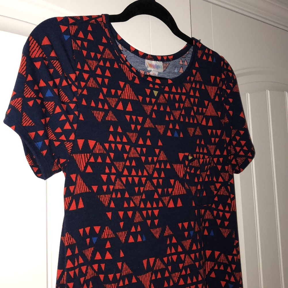 Gently used XS LuLaRoe Carly